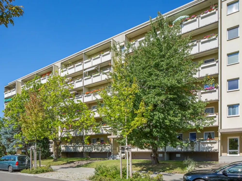 Modern Living Dream with 2 Bathrooms and Open Kitchen - Perfect as a Shared Flat!