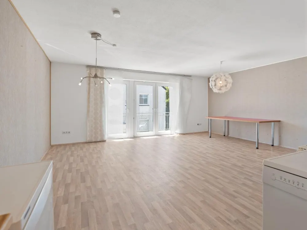 2-Room Apartment with Balcony and Parking Space in Schlangen