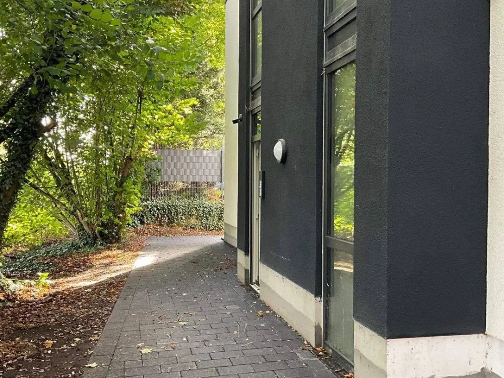 2 ZKB Neubauwohnung im 1.OG für Einzelperson oder Paar / keine WG