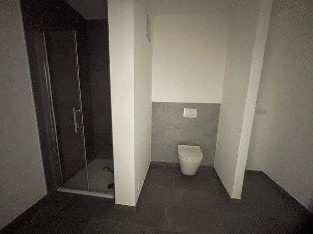 2 ZKB Neubauwohnung im 1.OG für Einzelperson oder Paar / keine WG