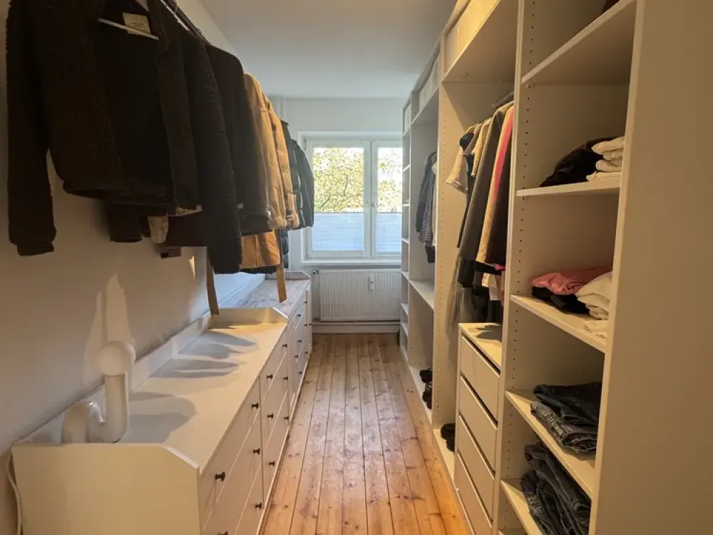 Furnished 2.5 Room Apartment for Sublease for 1.5 Years