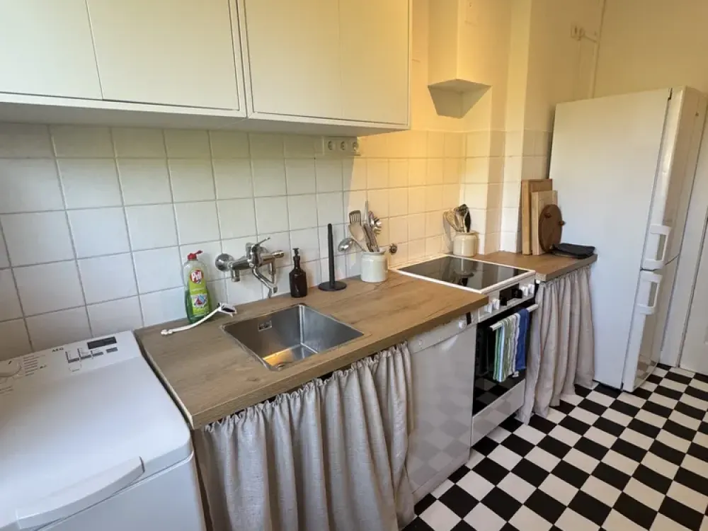 Furnished 2.5 Room Apartment for Sublease for 1.5 Years