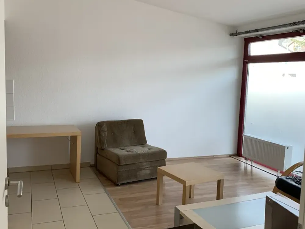 Exclusive 3-Room Ground Floor Apartment in Frankfurt am Main