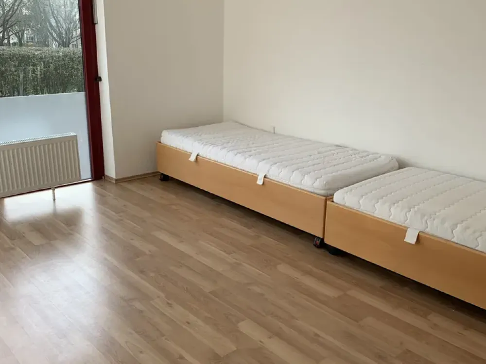 Exclusive 3-Room Ground Floor Apartment in Frankfurt am Main