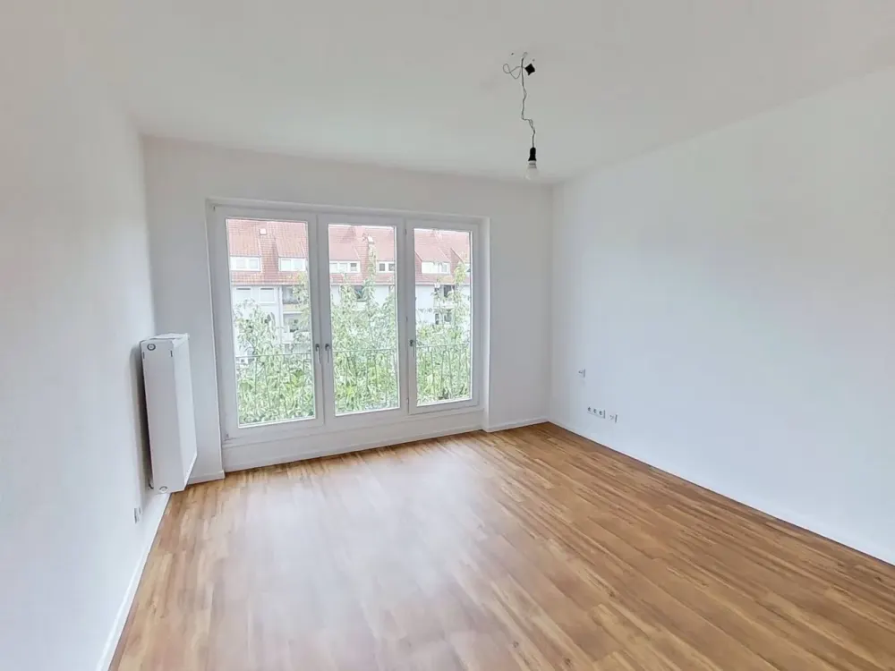 Sanierte 3-Zimmer-Wohnung mit BALKON in Bremen-Schwachhausen