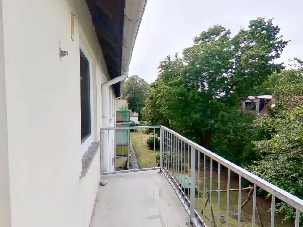 Sanierte 3-Zimmer-Wohnung mit BALKON in Bremen-Schwachhausen