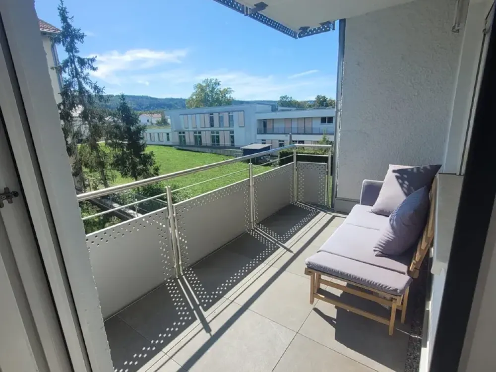 Modernized 3-Room Apartment with Balcony in Gerlingen, High-Quality Renovation & Desirable Location