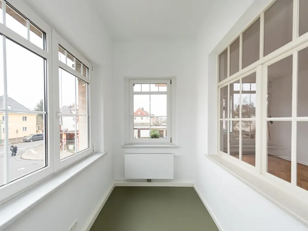 First occupancy in a listed villa on the city outskirts