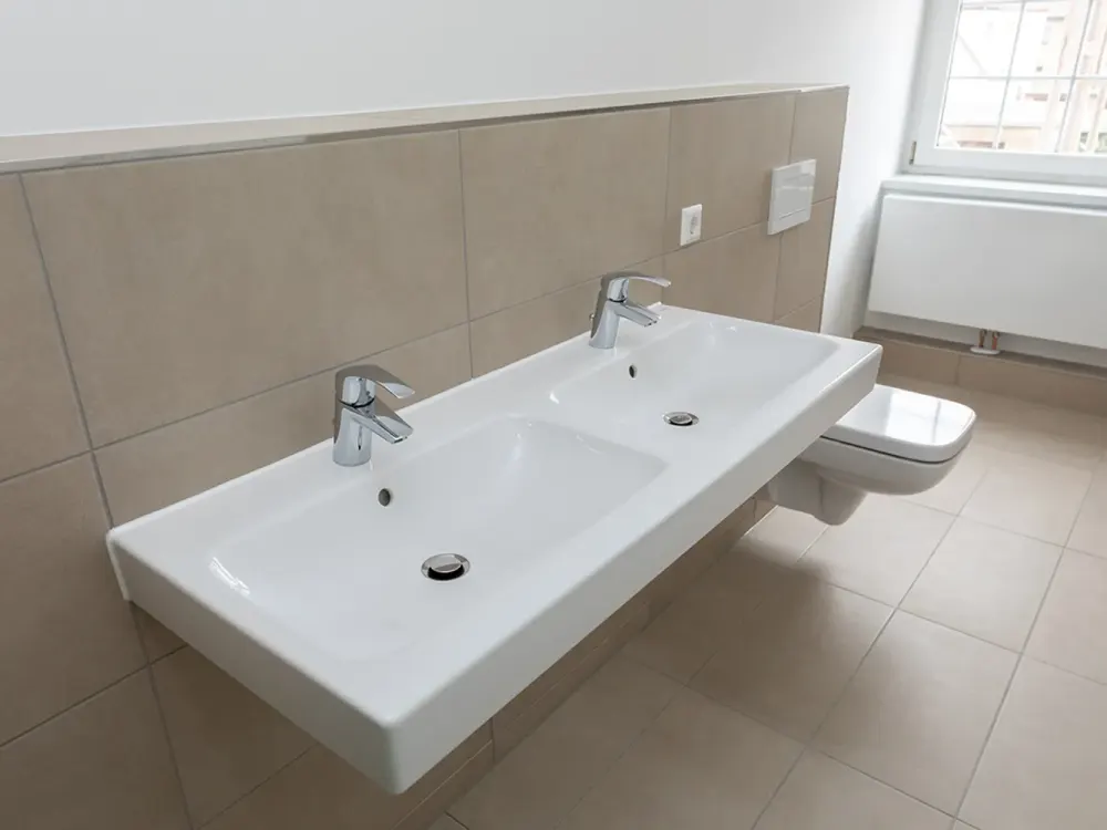 First occupancy in a listed villa on the city outskirts
