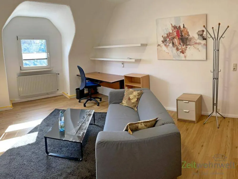 Erfurt: Löbervorstadt, furnished room in a nice residential area with private bathroom, for weekend commuters