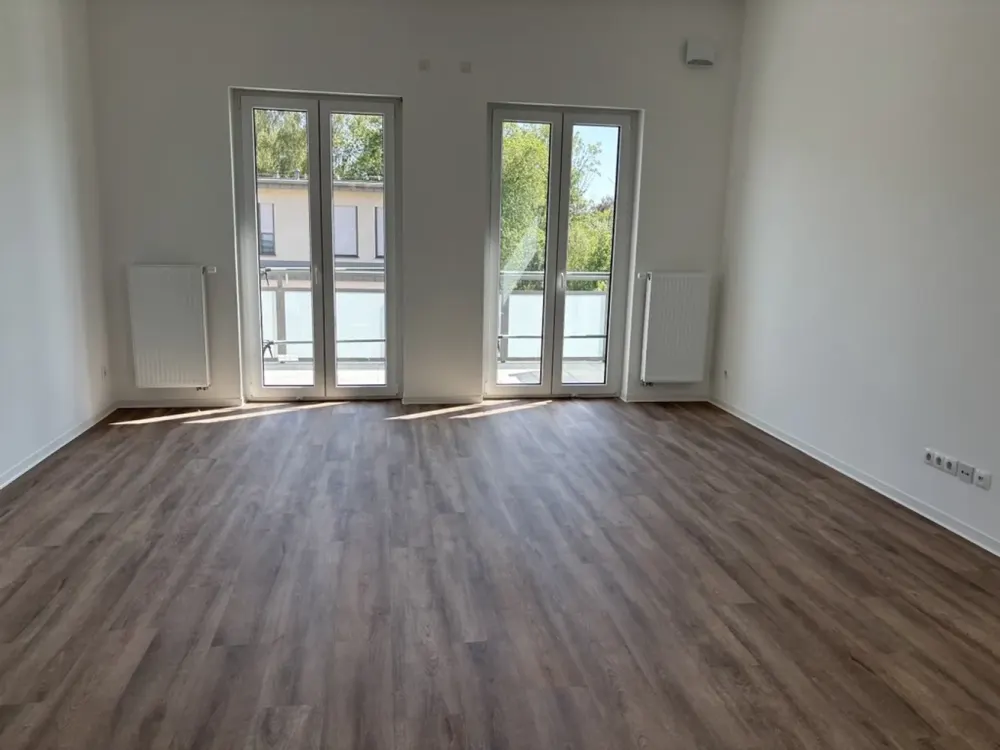 Arrive and Feel at Home: Stylish Attic Apartment for Couples and Commuters