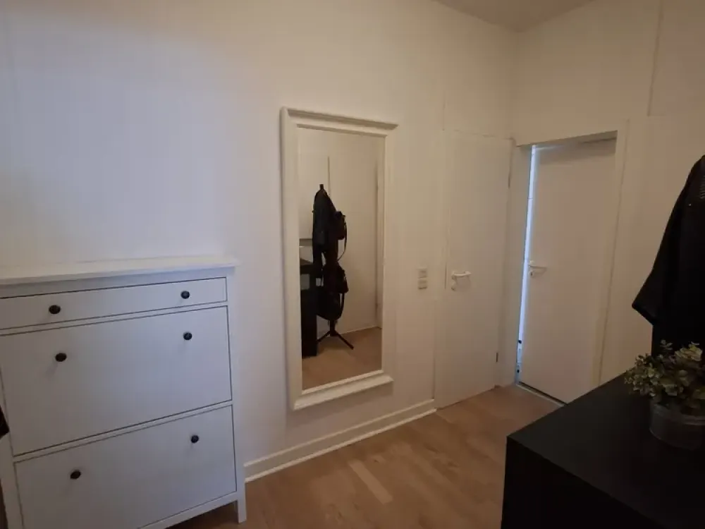 Looking for a new tenant from 01.12.2026 for great attic apartment in Pempelfort