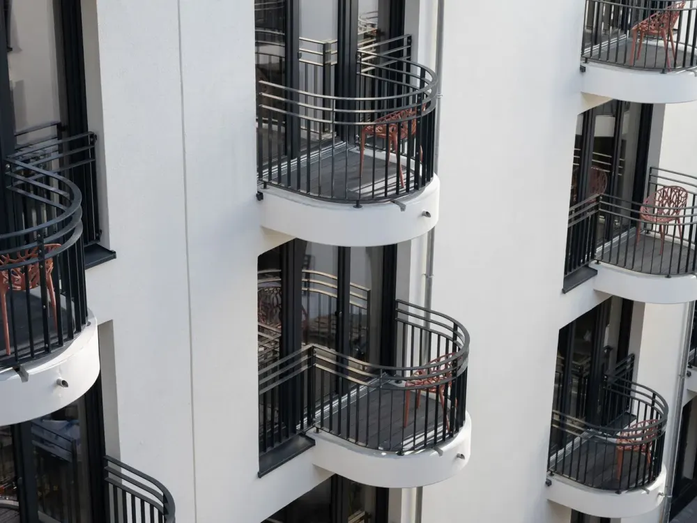 Fully Furnished Design Apartment with Balcony in Friedrichshain's Trendy Neighborhood!