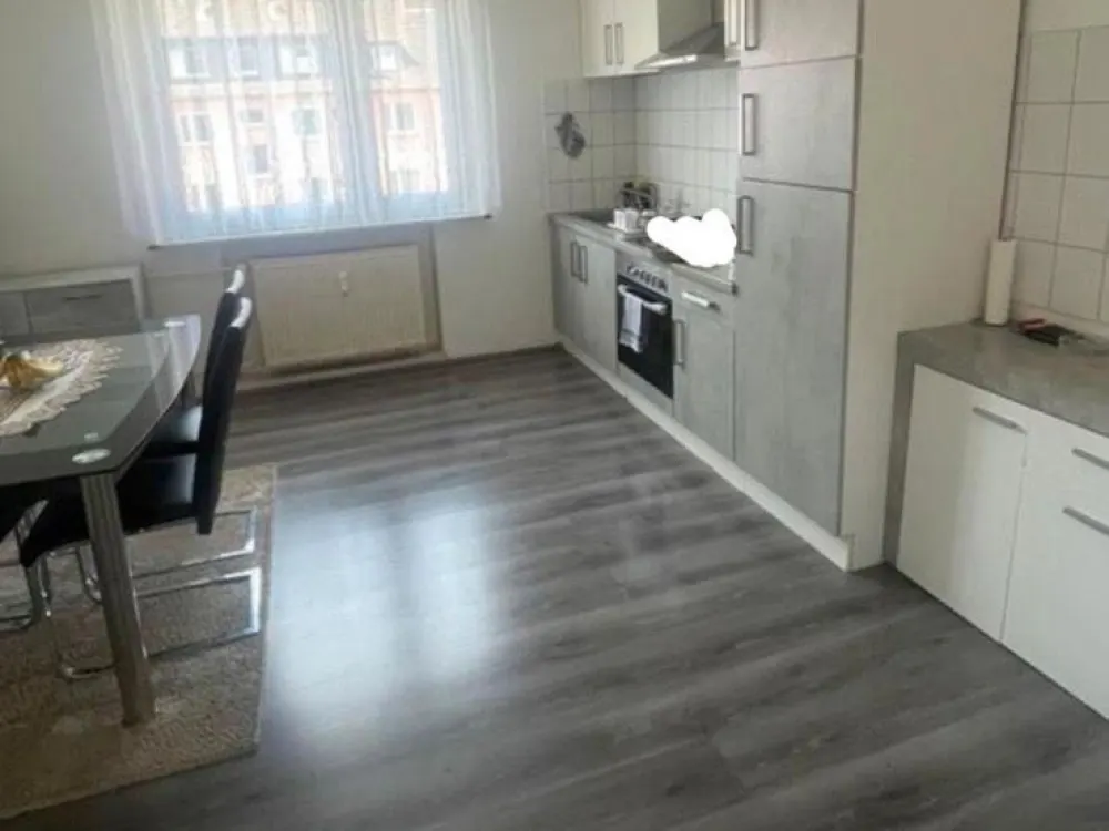 Successor Tenant Wanted! Preferably Trainees / Students