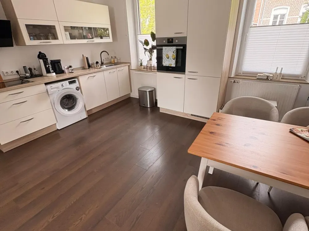 Charming 84m² Maisonette Apartment in Osterath with Garden & Fitted Kitchen