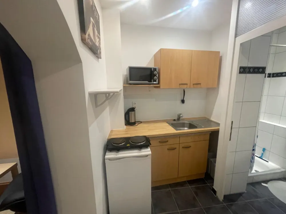 Fully Furnished Room for Weekend Commuters in Hanau/Großauheim
