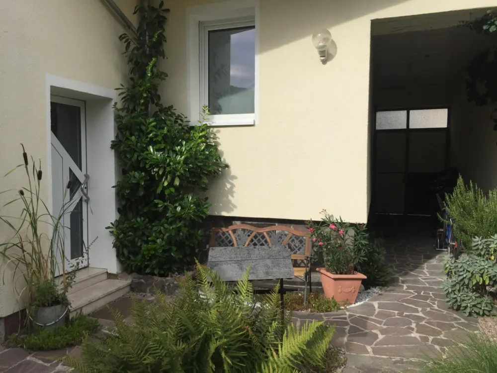 Fully Furnished Room for Weekend Commuters in Hanau/Großauheim