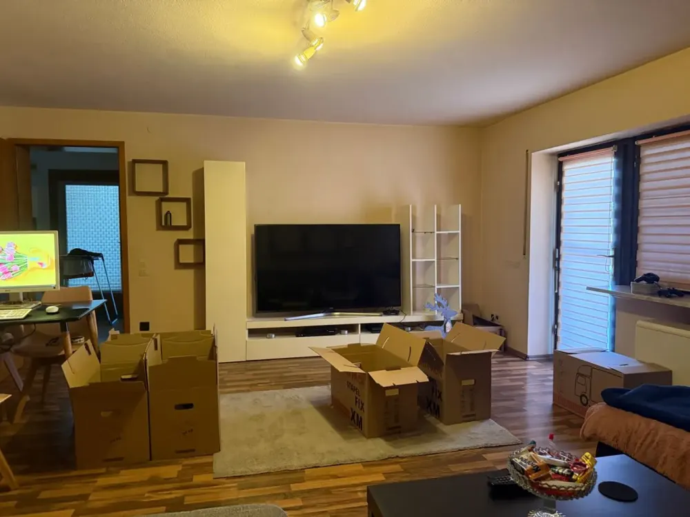 2 Rooms - Kitchen - Bathroom