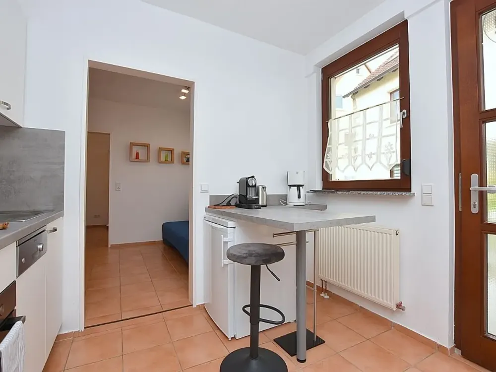 Beautifully Furnished Apartment with Cleaning Service in Stuttgart Münster