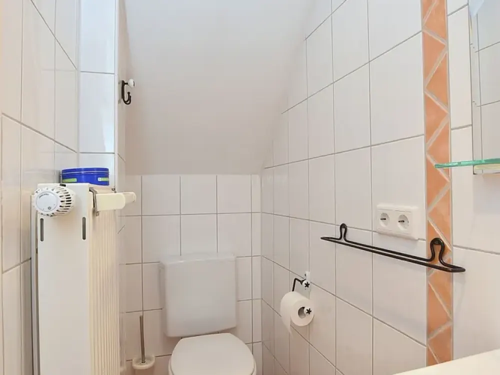 Beautifully Furnished Apartment with Cleaning Service in Stuttgart Münster