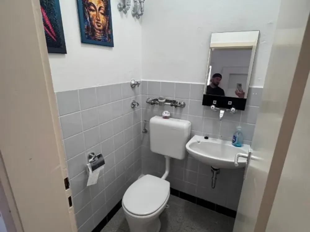 Looking for a New Tenant! Family-Friendly Comfortable Apartment with 3 Children's Rooms and Balcony