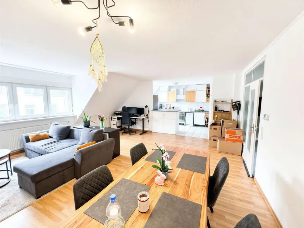 Moderne 2-Zimmer-Studio-Wohnung