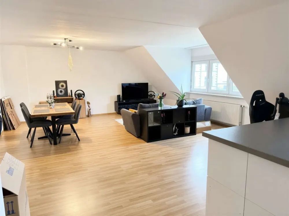 Moderne 2-Zimmer-Studio-Wohnung