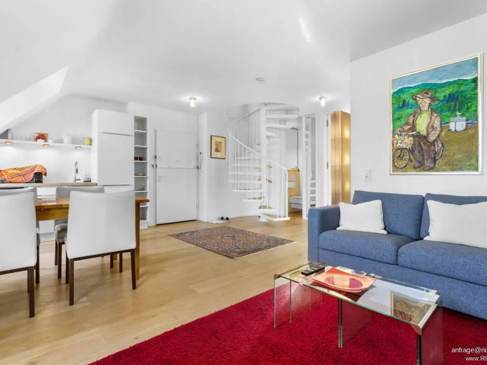 Welc(H)ome® by RIDA FLATS - Altstadt! Maisonette Penthouse with Cathedral View: Stylish Living Dream