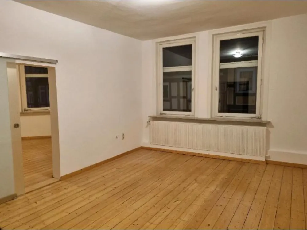 4 Room Apartment in the City Center