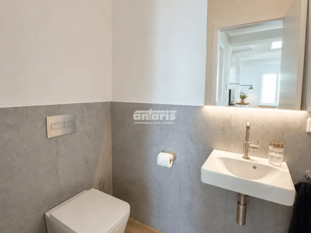 antaris Immobilien GmbH ** Altstadtflair trifft Wohnkomfort - 4 Räume im Herzen Erfurts! **