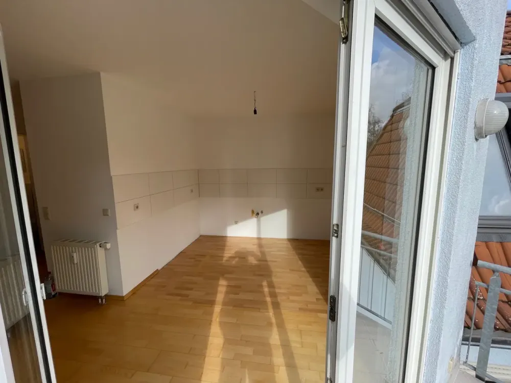 Wunderschöne helle 2,5 Zimmer Wohnung in Frankfurt Oberrad