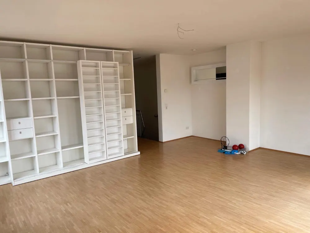 Maisonette Apartment with Sun Terrace in the Heart of Oberursel Ts.