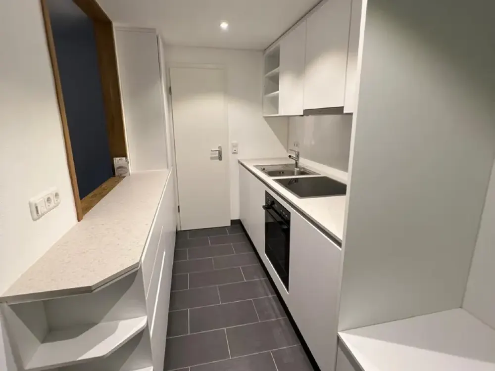 1-Room Basement Apartment with Shared Garden Use in München-Harlaching