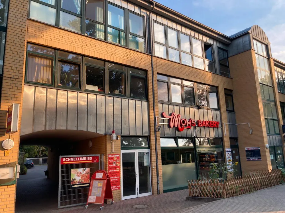 1-Room Apartment Opposite the Youth Performance Center of 1.FC Union Berlin!