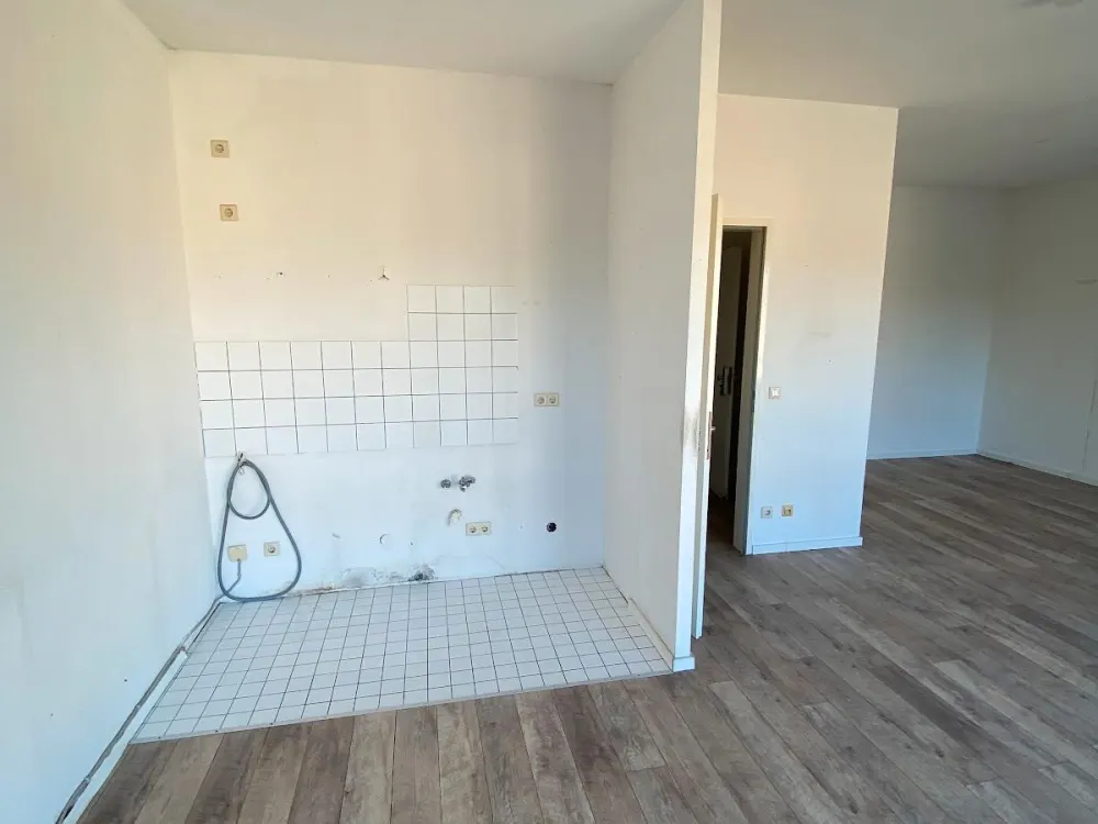 1-Room Apartment Opposite the Youth Performance Center of 1.FC Union Berlin!