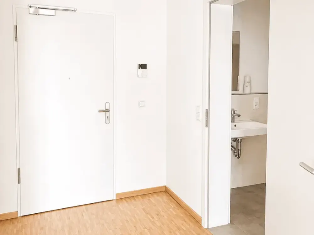 Exceptional 2-Room Apartment with High-Quality Features