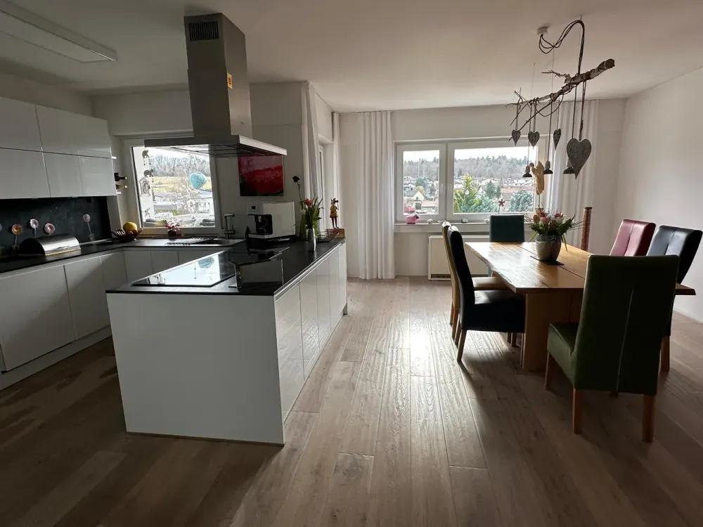 Fully Furnished 2.5-Room Premium Apartment Also for Expats: First Occupancy | Loggia | Elevator | Garage