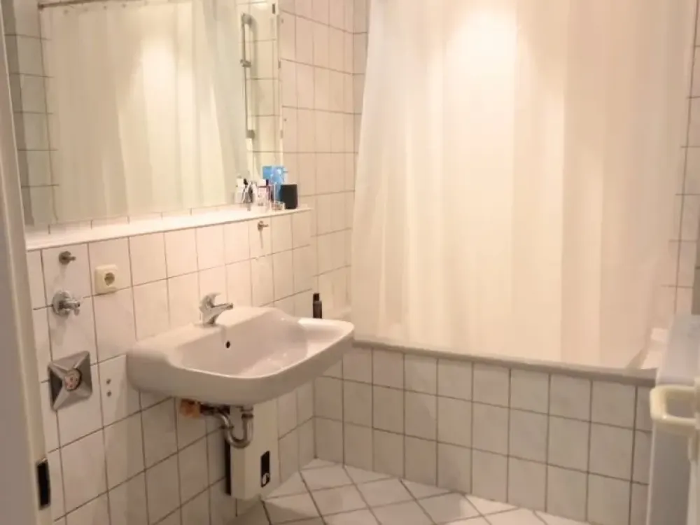 Fully Furnished, Cozy Apartment at Stadtpark - Bochum, Limited Sublease