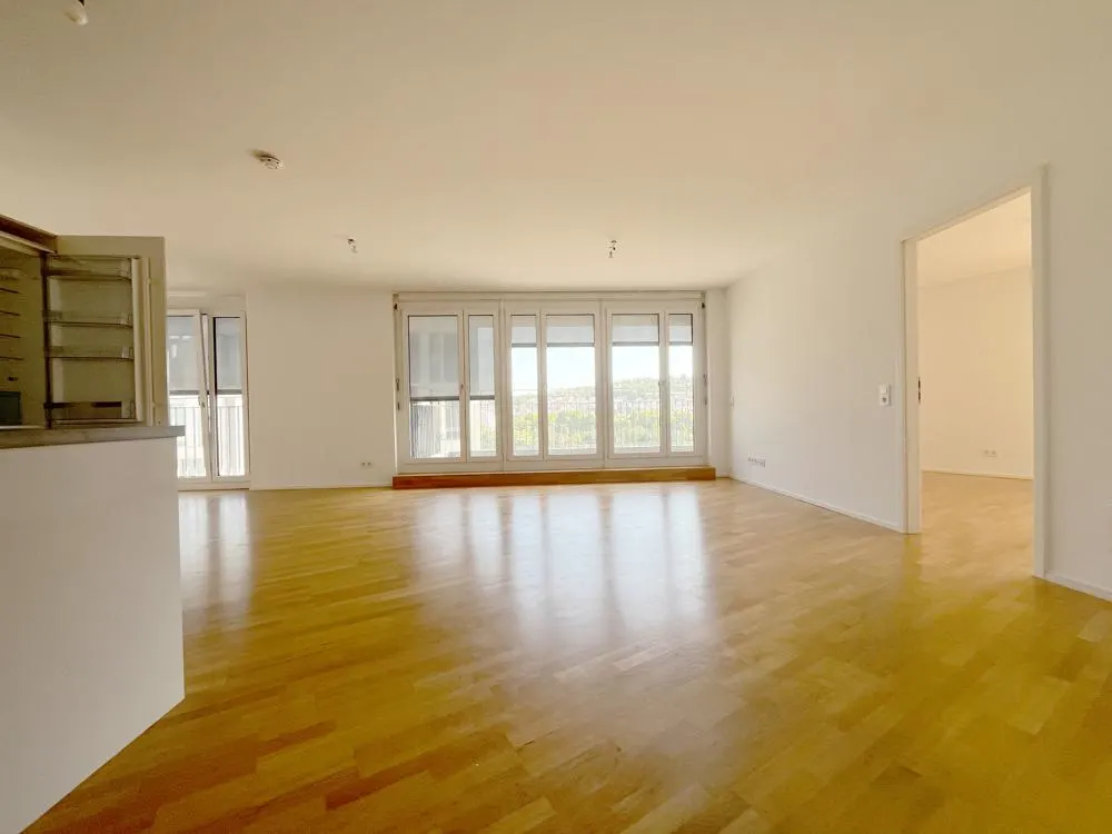 Your exclusive home above the rooftops of the Europaviertel