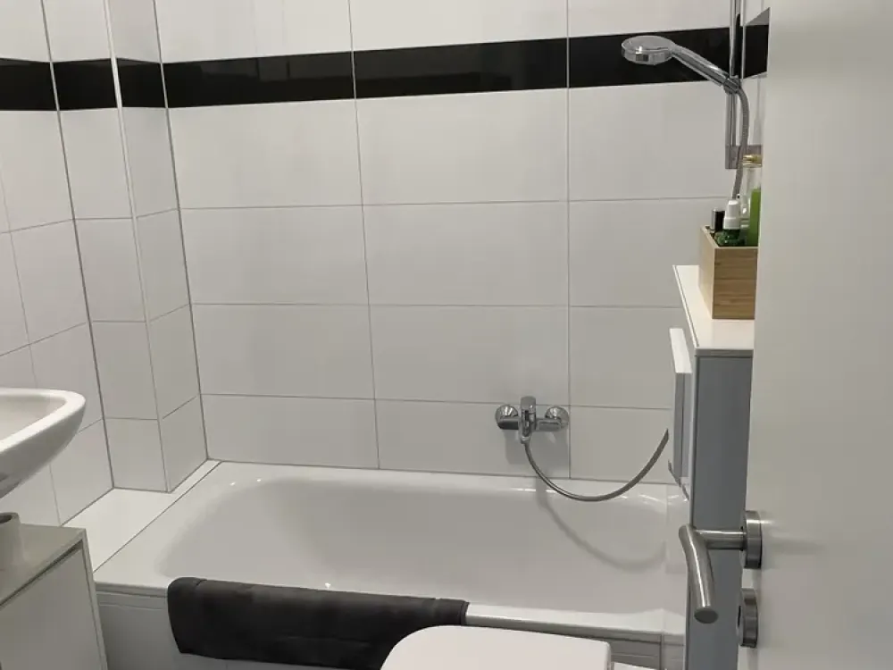 Very nice 4-room apartment with terrace and garden