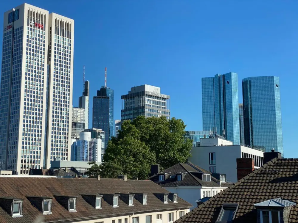 URBANELITE.COM // No Deposit! (no deposit) // Near Opernplatz // All inclusive furnished luxury rooms in the heart of Frankfurt Westend!!
