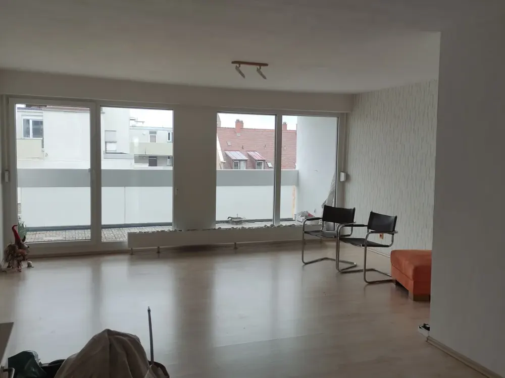 Living with Character: 3-Room Apartment in Oststadt