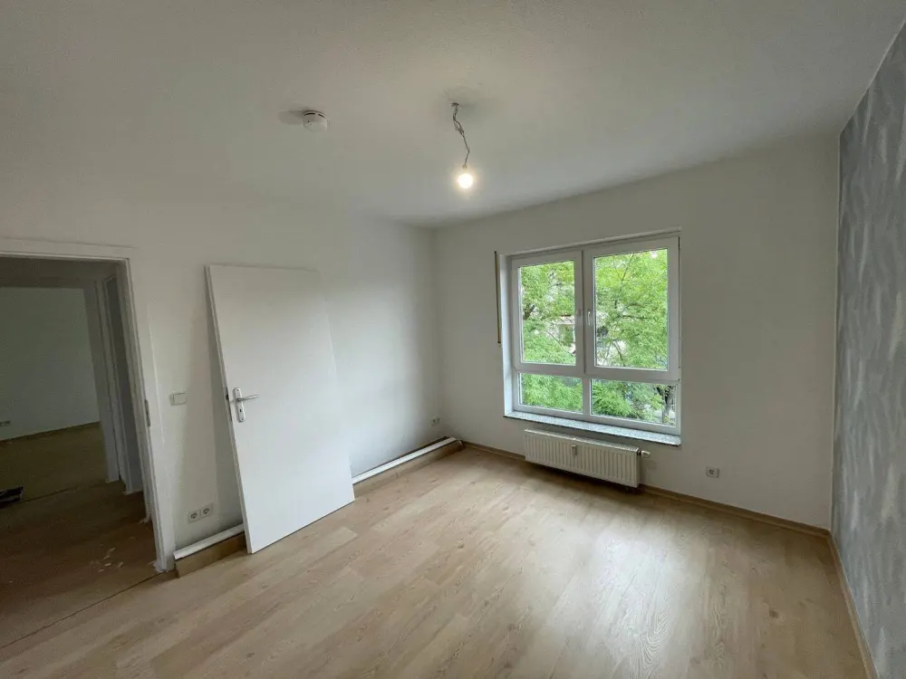 Renovierte 3-Zimmer-Wohnung mit Balkon in Berlin