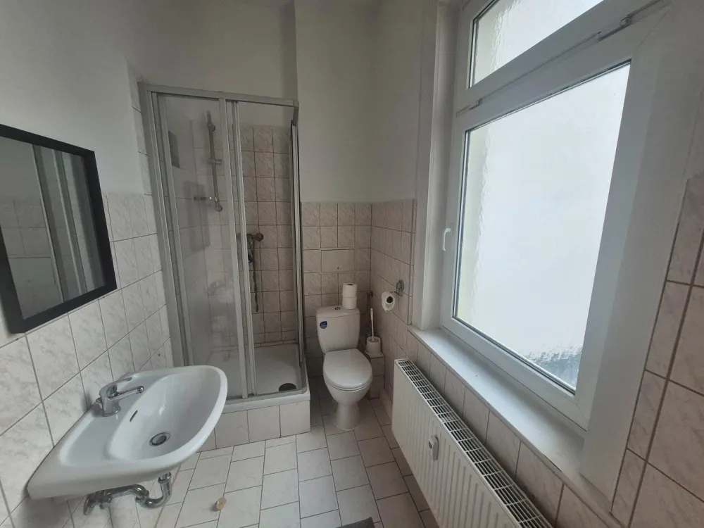 2-room apartment on the 1st floor with daylight bathroom and storage room