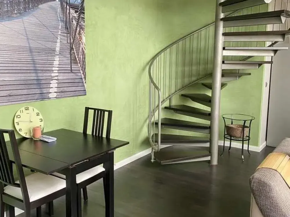 Partially Furnished Practical 2-Room Apartment with Elevator in Paderborn
