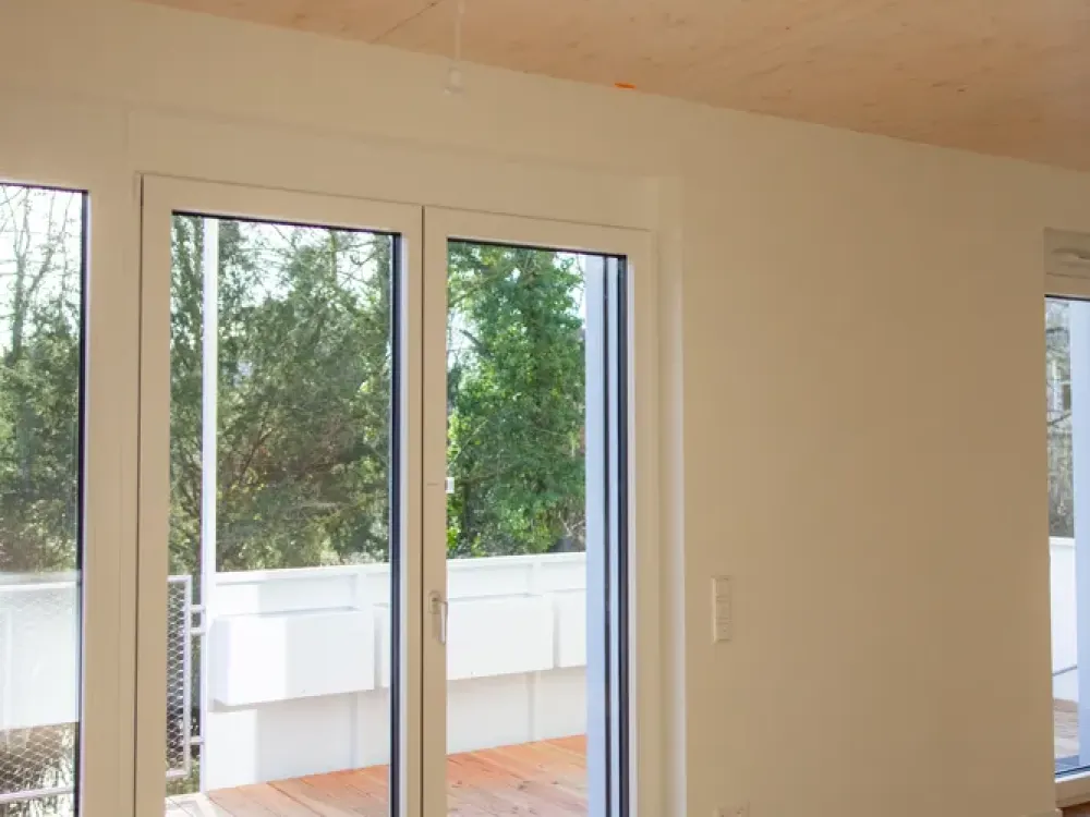 New Construction First Occupancy: Exclusive 3-Room Apartment