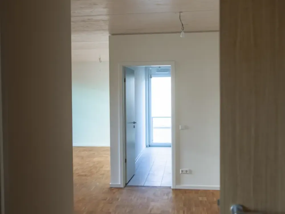 New Construction First Occupancy: Exclusive 3-Room Apartment