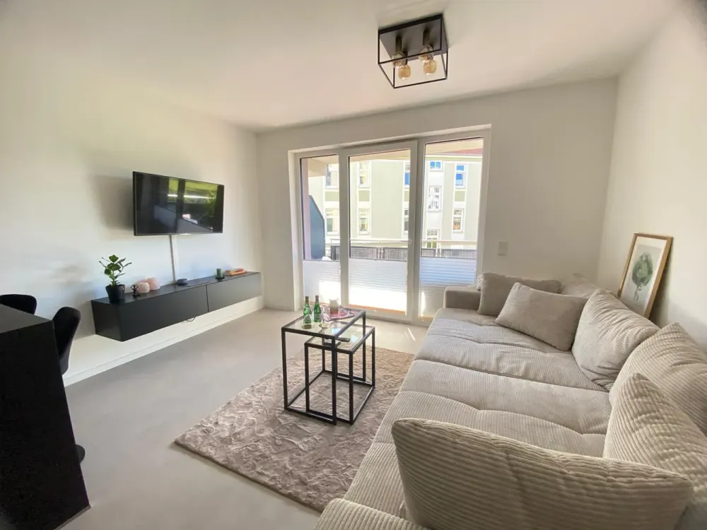 Modern 2-Room New-Build Apartment with Balcony, Fitted Kitchen & Underground Parking in Rostock