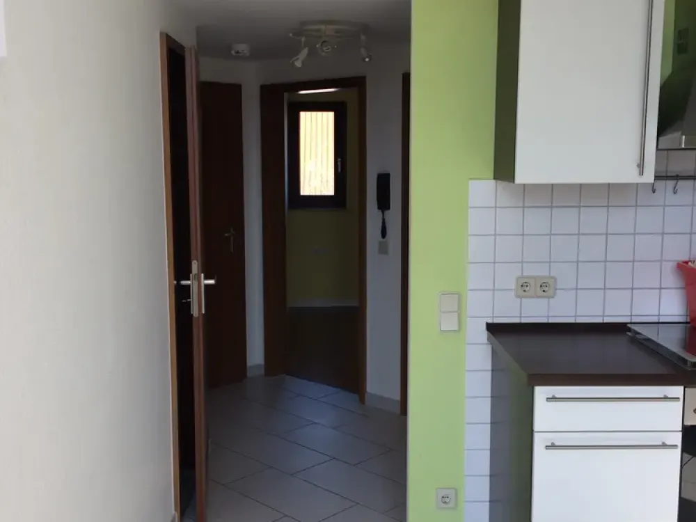 Beautiful 2 1/2 Room Maisonette Apartment in Excellent Location