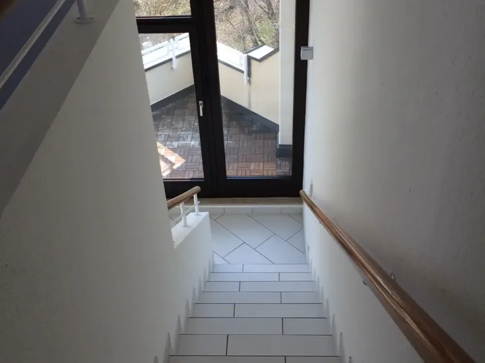 Beautiful 2 1/2 Room Maisonette Apartment in Excellent Location